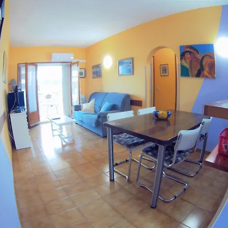 Apartment Vacay Tropicana, Magnifica Terraza! En La Costa Brava, L'escala! *