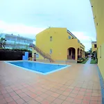 Tropicana Con Piscina Y Cerca De La Playa By Vacay