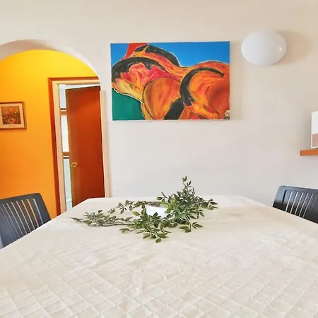 Tropicana Con Piscina Y Cerca De La Playa By Vacay Lägenhet *